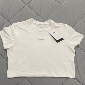 Nike Sportswear Women's Chill Knit Floral Cut Out White Crop T-Shirt SZ M